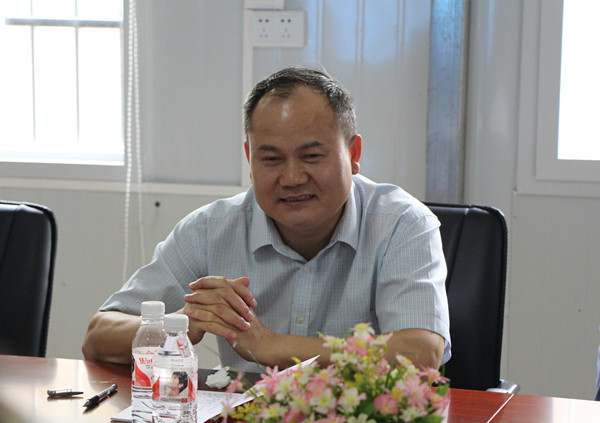 广西新开展集团副董事长、党委副书记、总司理唐咸秋_副本.jpg